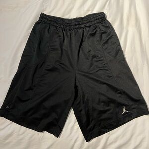 Jordan Basketball shorts (Long) size Large